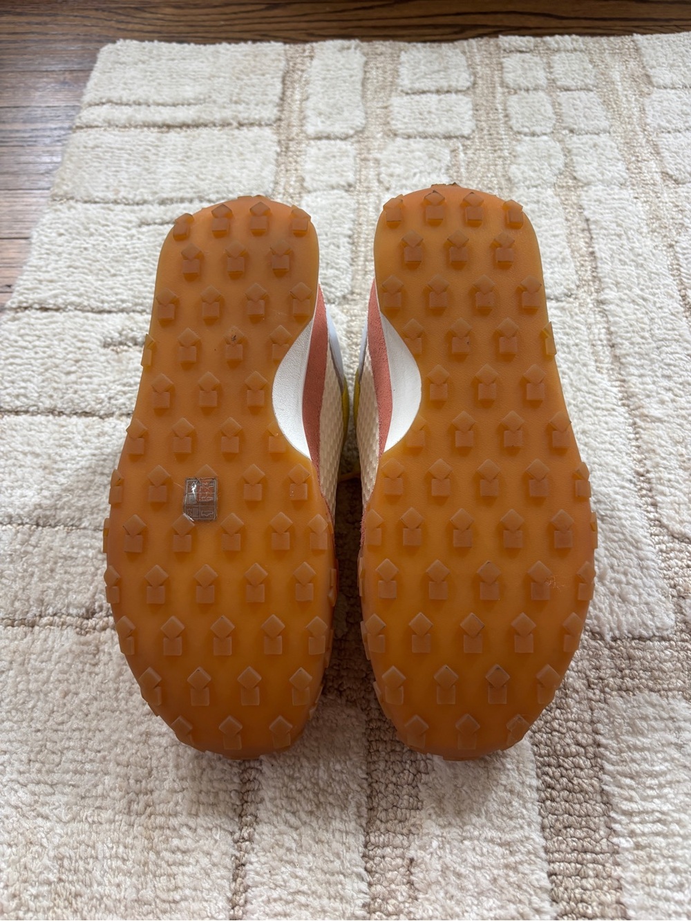 kate spade-  K As In Kate Runners - Picture 6 of 6